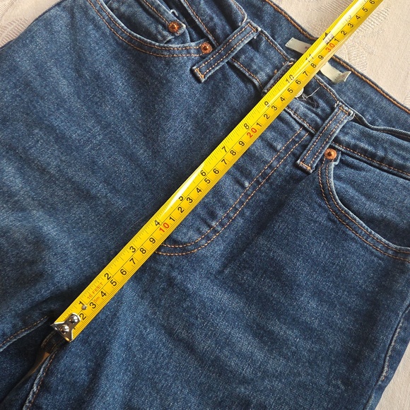 Levi's Wedgie Straight Classic Blue Jean Size 26 - Picture 9 of 11